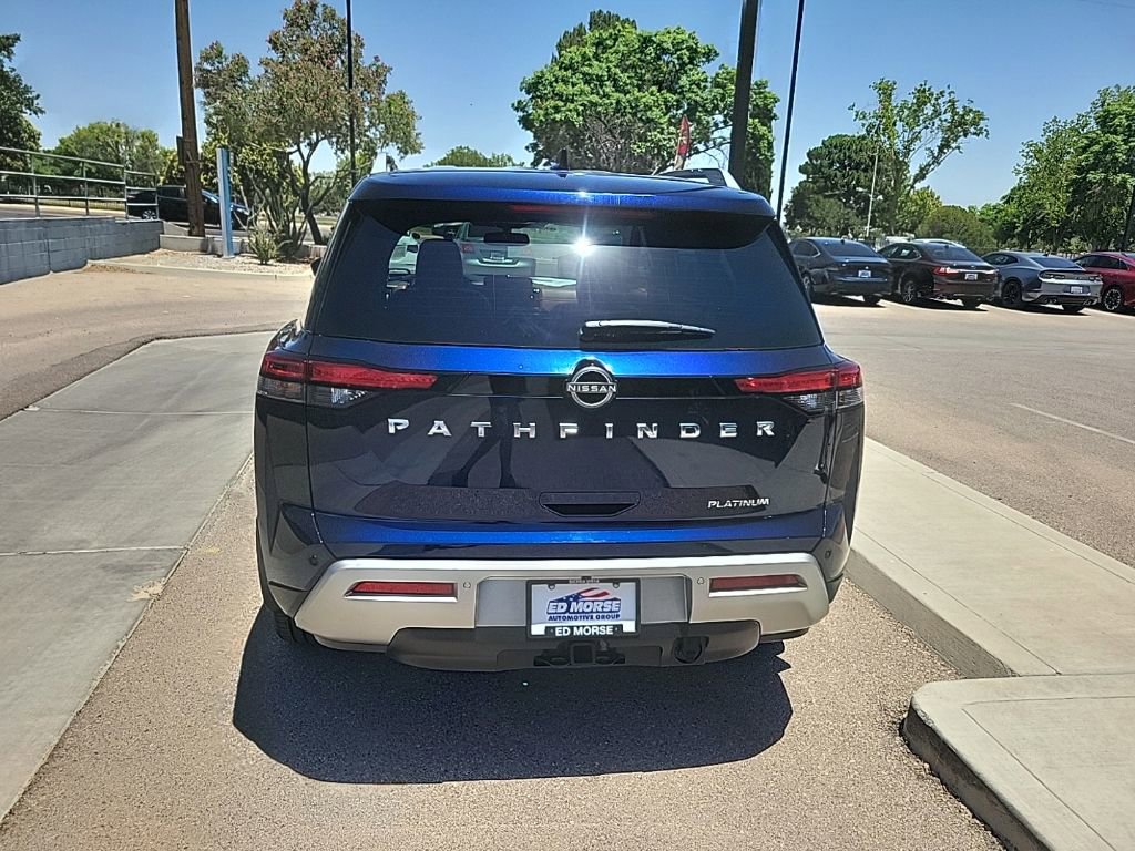 Used 2022 Nissan Pathfinder Platinum w/ Cargo Package FWD image 6