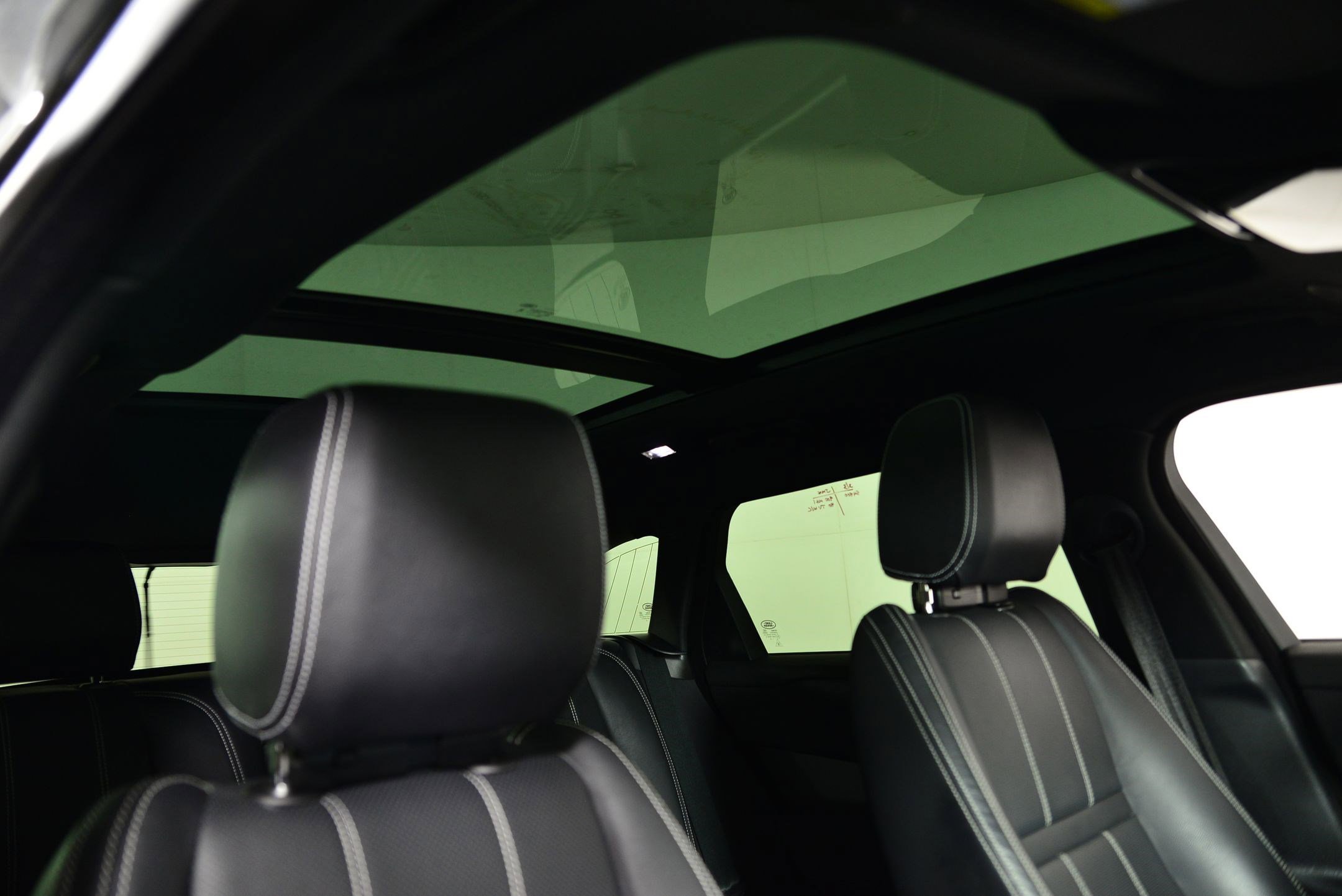 Used 2023 Land Rover Range Rover Velar S image 14