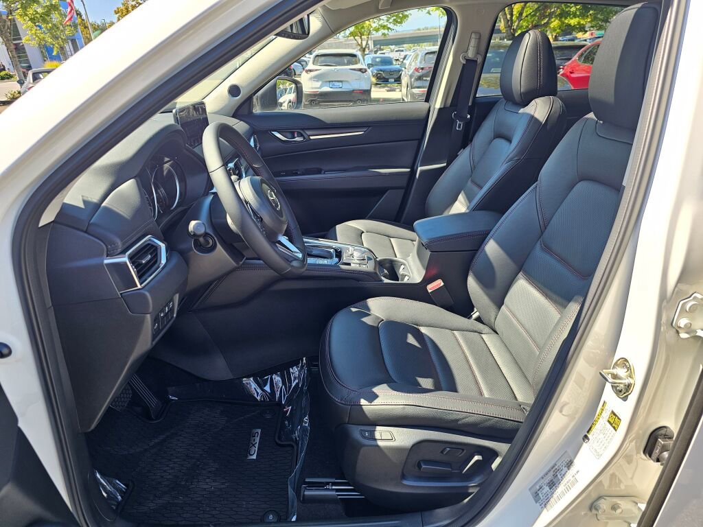 New 2025 MAZDA CX-5 Carbon Edition image 22