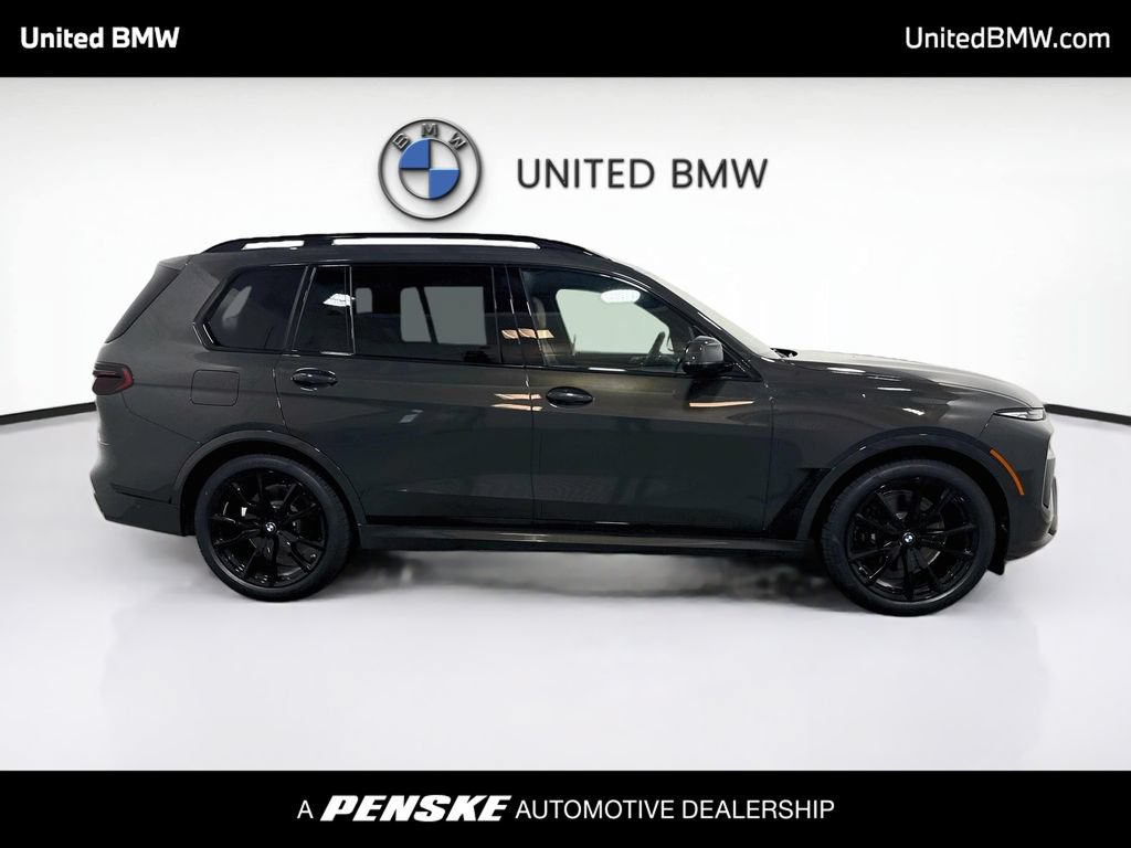 New 2027 BMW X7 xDrive40i w/ M Sport Package AWD/4WD image 4