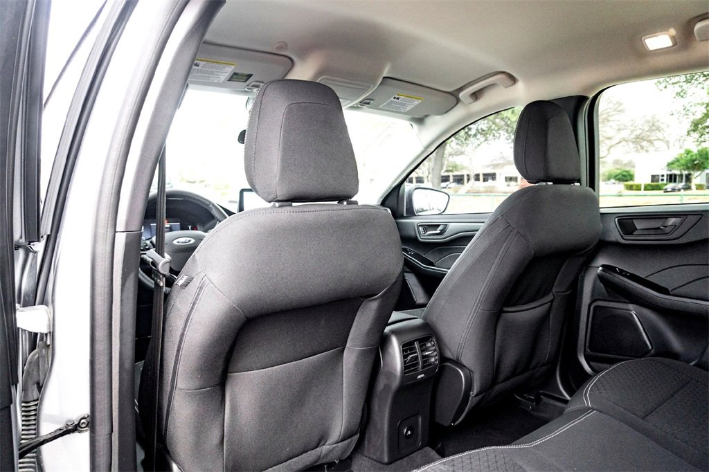 Used 2023 Ford Escape Active image 28