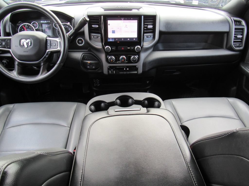 Used 2026 RAM 2500 Tradesman w/ Chrome Appearance Group AWD/4WD image 19