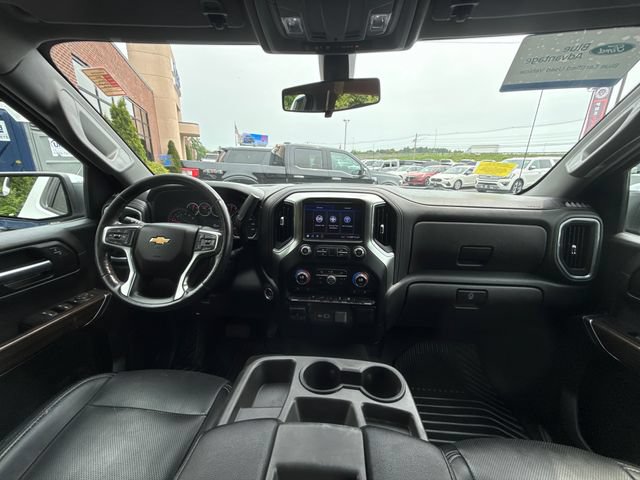 Used 2021 Chevrolet Silverado 1500 LT AWD/4WD image 20