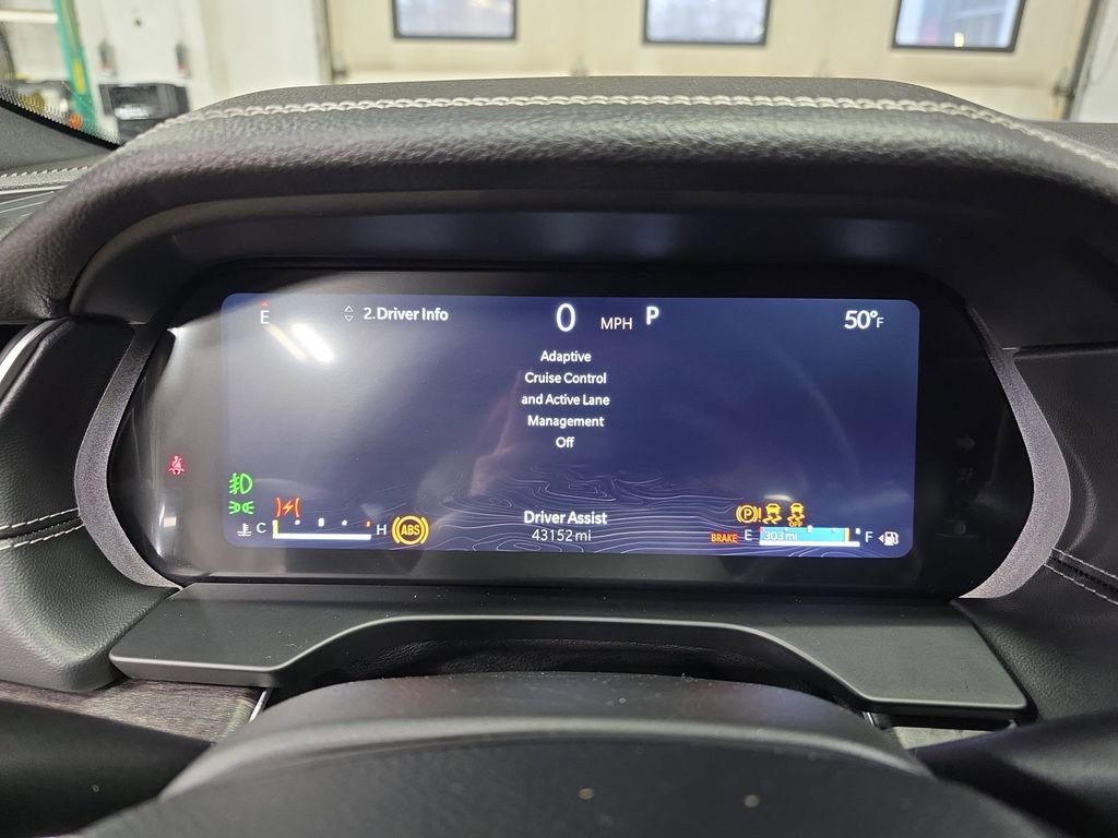 Used 2024 Jeep Grand Cherokee L Limited w/ Luxury Tech Group II image 21