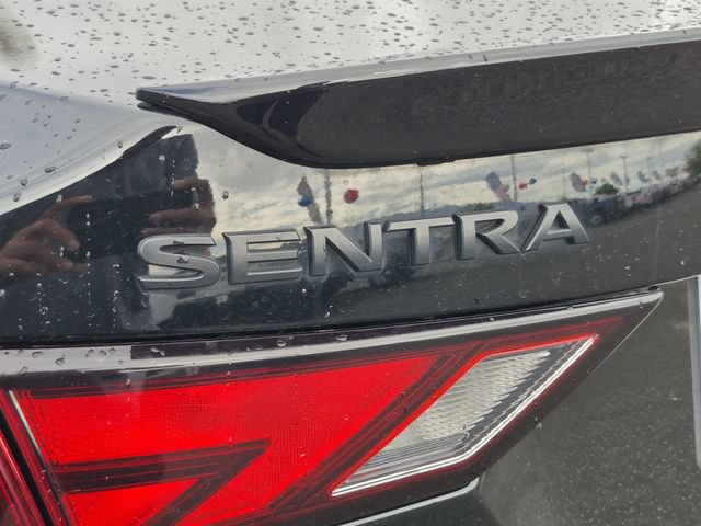 Used 2025 Nissan Sentra SR w/ Midnight Edition FWD image 22