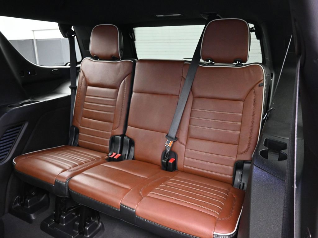 Used 2023 GMC Yukon Denali Ultimate image 30
