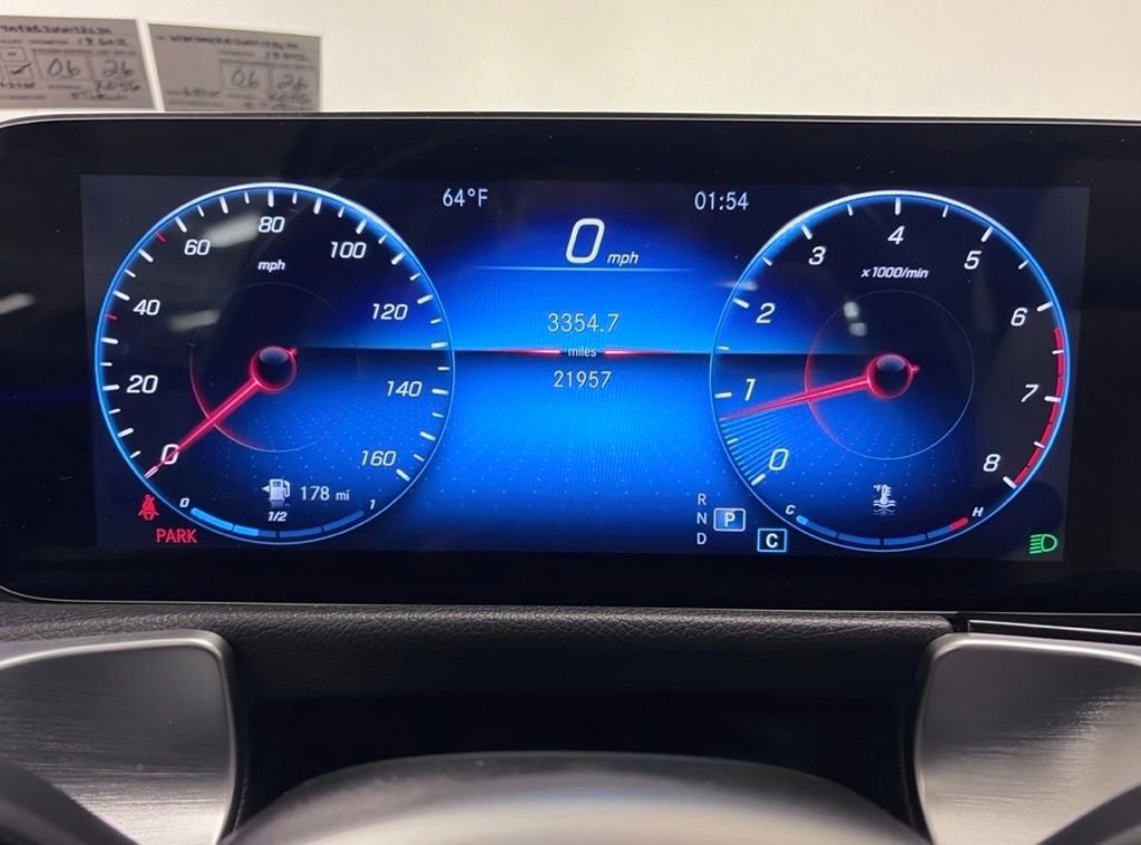 Certified 2022 Mercedes-Benz GLB 250 4MATIC image 18