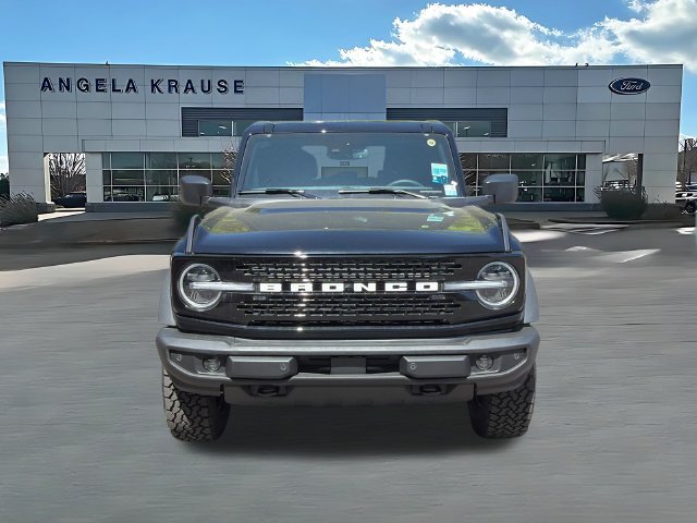 New 2026 Ford Bronco Outer Banks AWD/4WD image 2