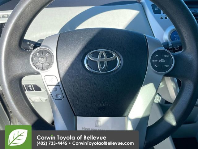 Used 2013 Toyota Prius V image 20