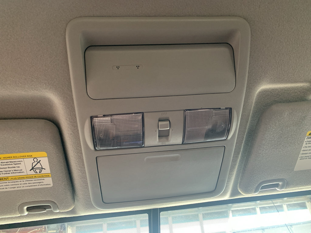Used 2020 Nissan Frontier SV w/ Midnight Edition Floor Mats RWD image 21