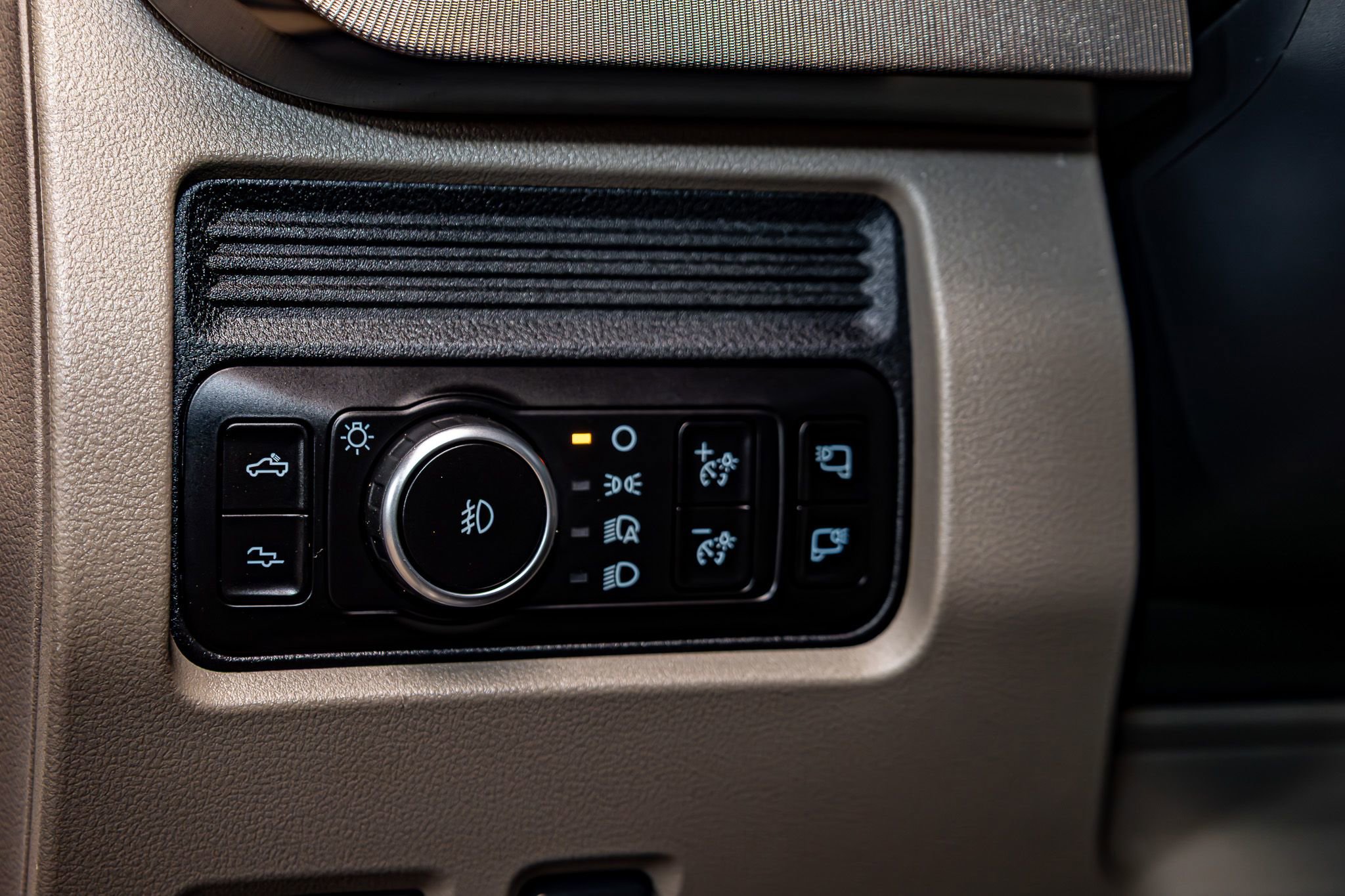 Used 2026 Ford F450 Platinum w/ Platinum Plus Package image 21