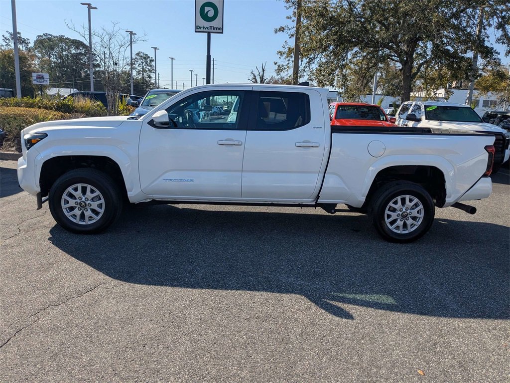 Used 2024 Toyota Tacoma SR5 image 7
