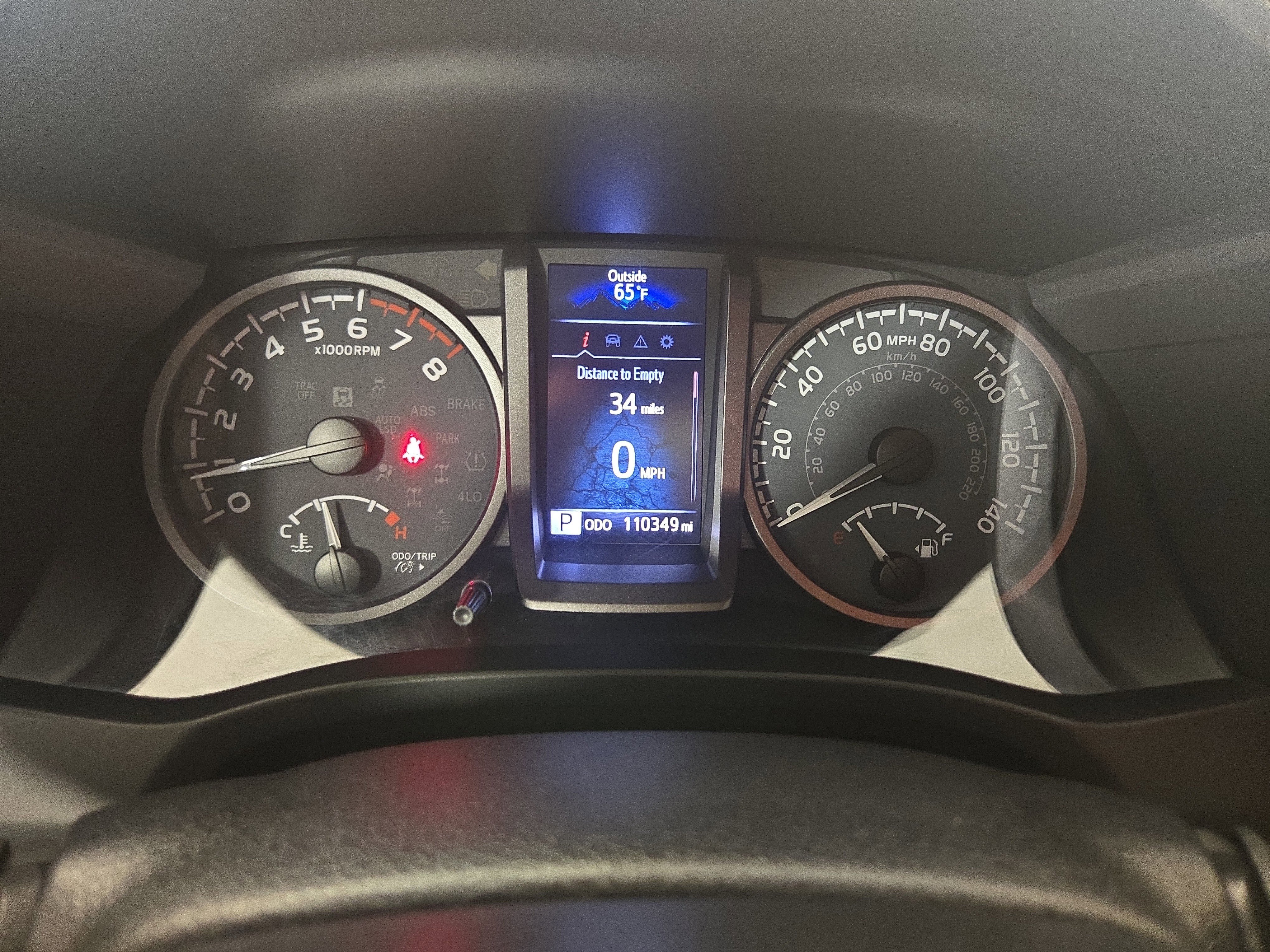 Used 2021 Toyota Tacoma TRD Sport w/ Technology Package image 16