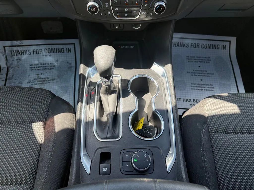 Used 2022 Chevrolet Traverse LT AWD/4WD image 25