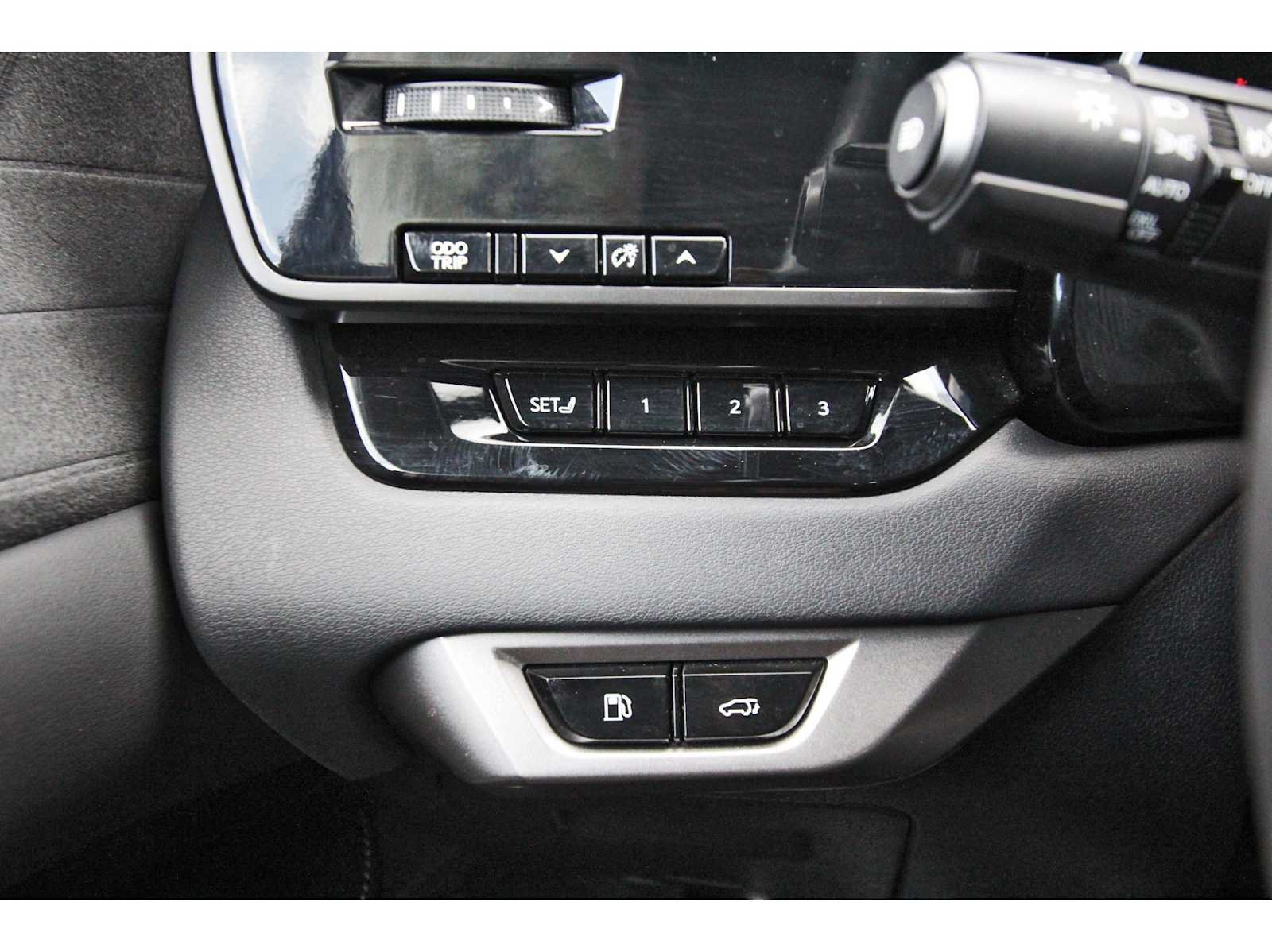 Used 2023 Lexus RX 500h F Sport w/ Accessory Package (Z1) AWD/4WD image 19