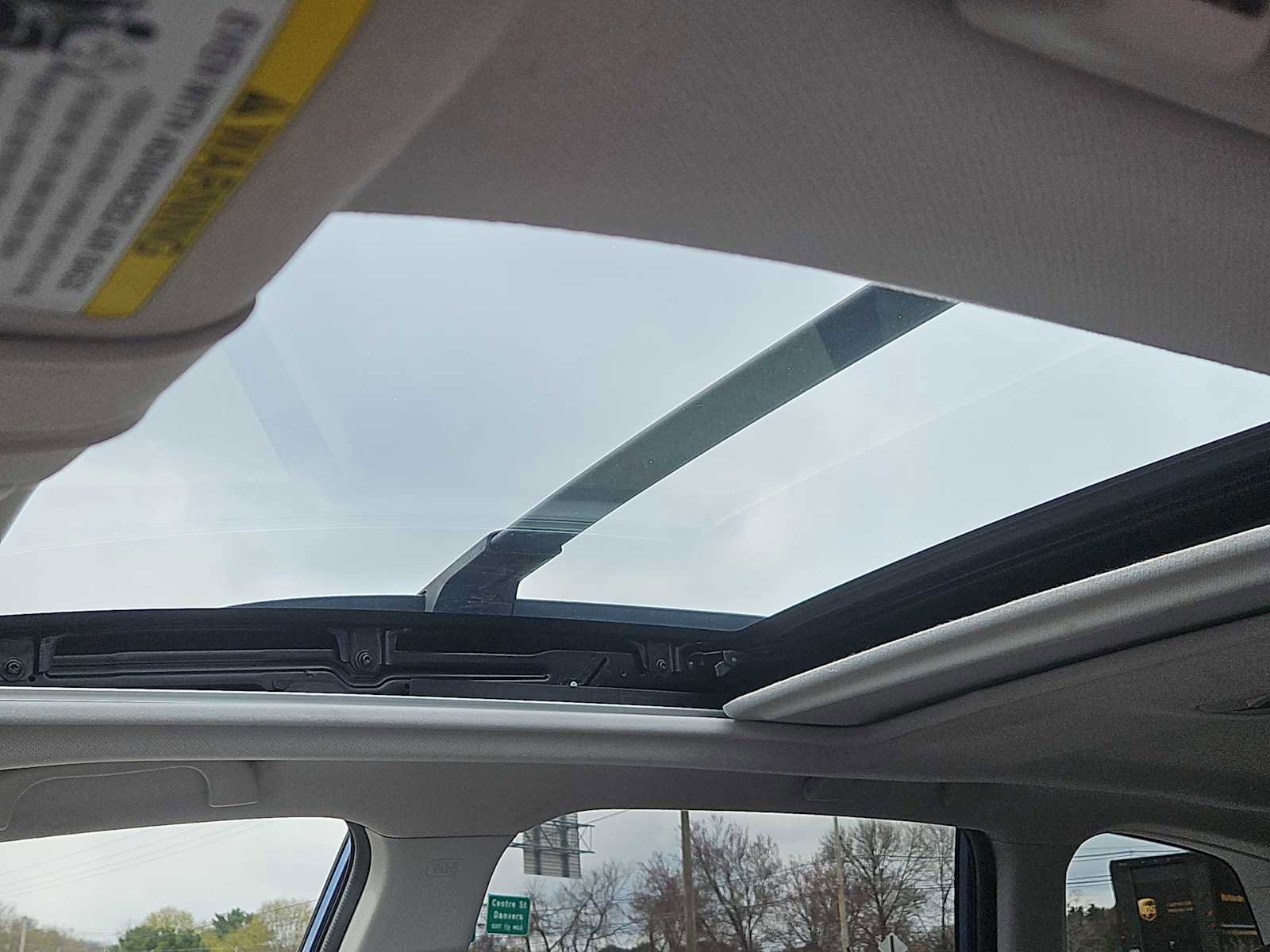 Used 2016 Subaru Forester 2.5i Touring w/ Eyesight & Navigation System image 15