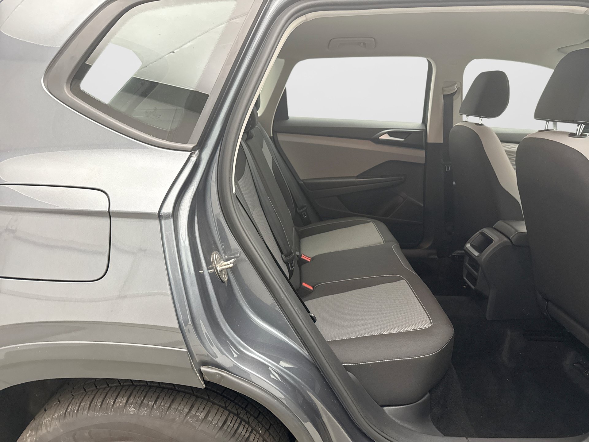 Used 2022 Volkswagen Taos S AWD/4WD image 17