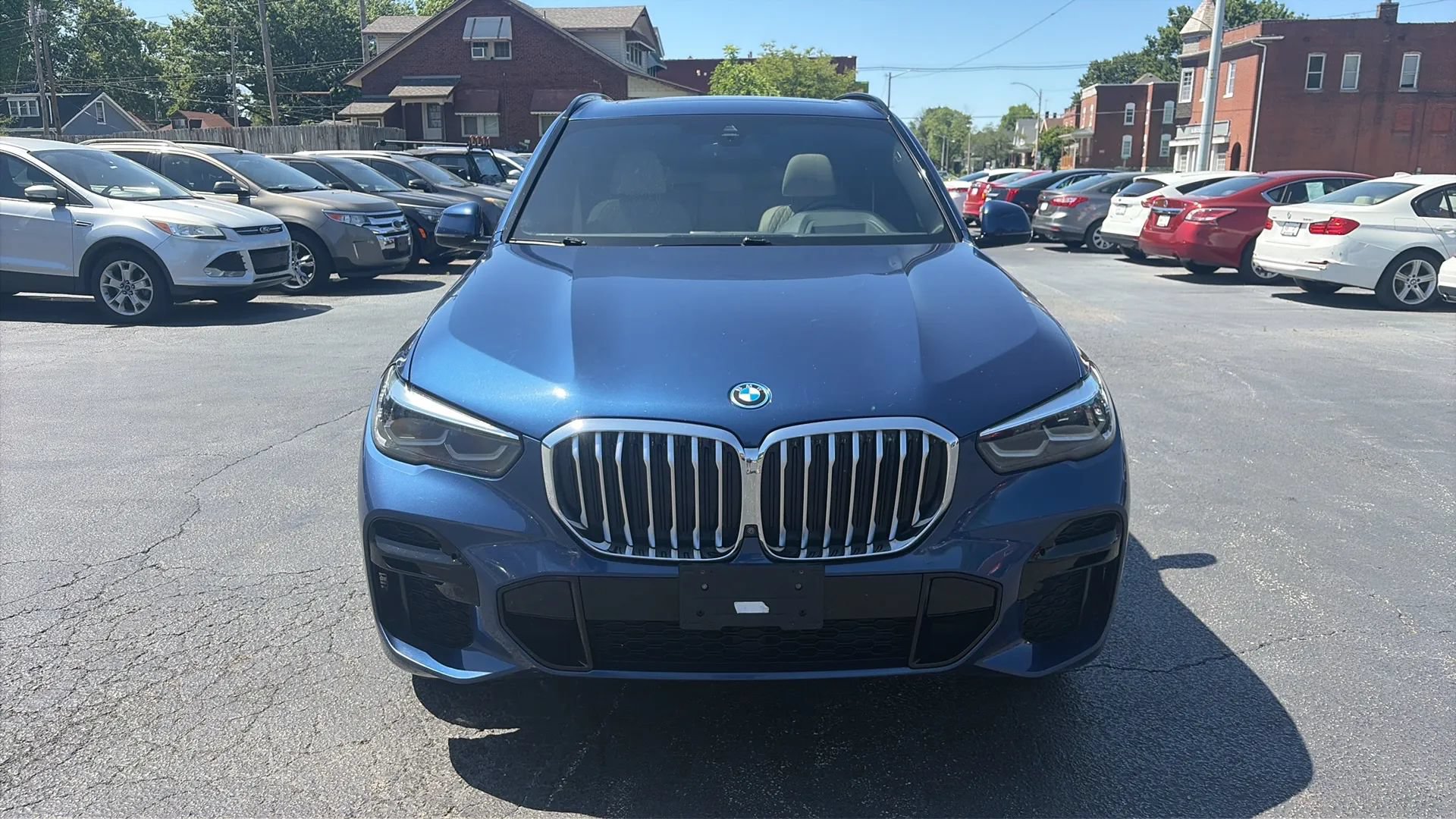 Used 2022 BMW X5 xDrive45e w/ M Sport Package AWD/4WD image 2