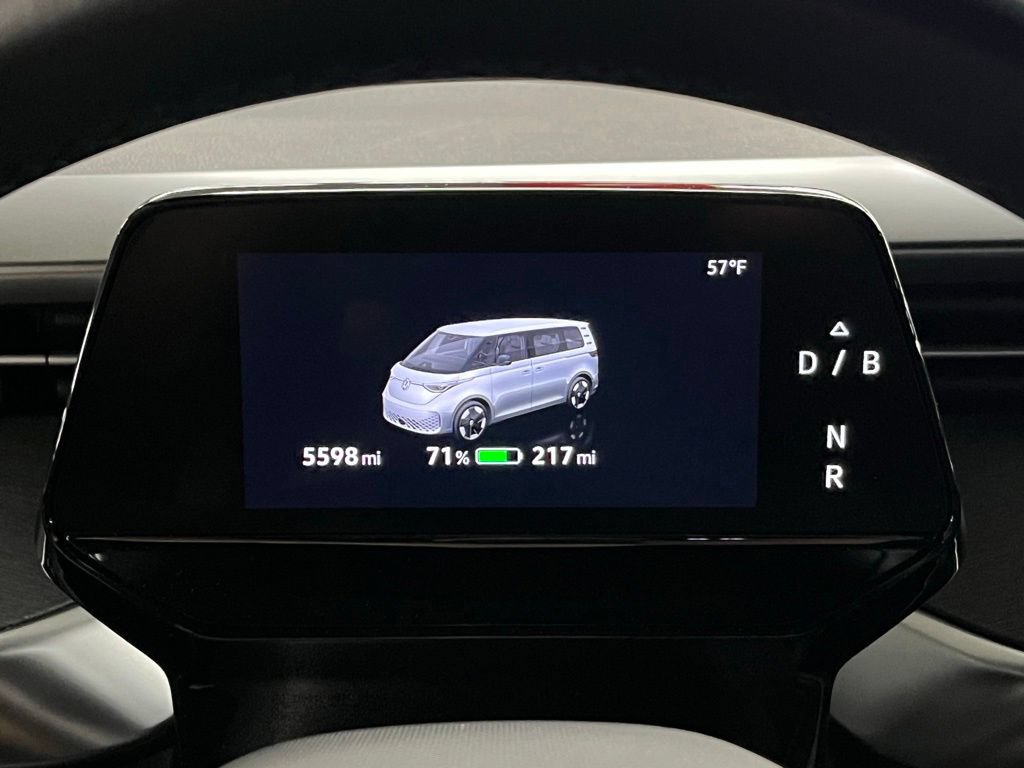 Certified 2025 Volkswagen ID. Buzz Pro S RWD image 23