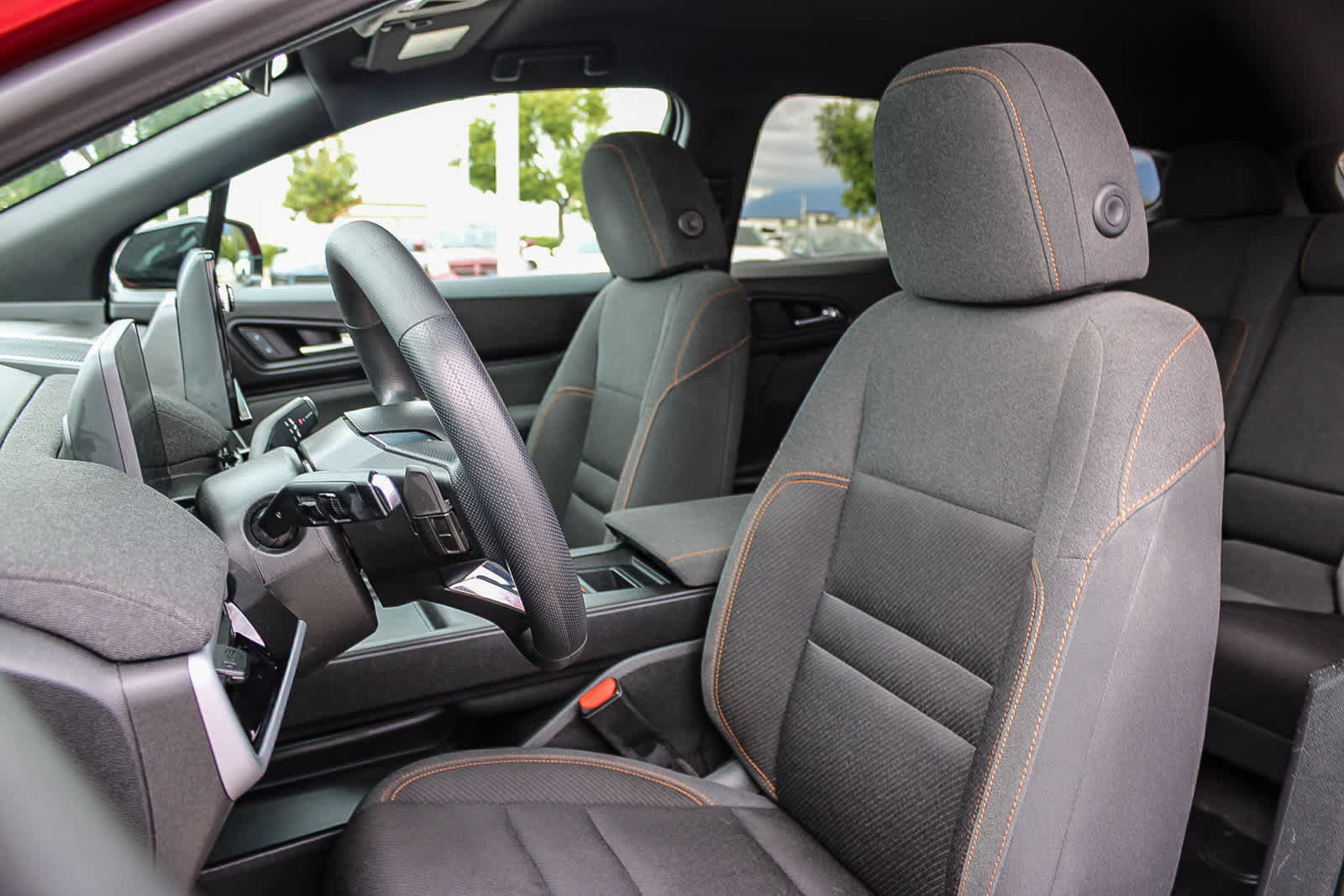 Used 2024 Honda Prologue EX image 17