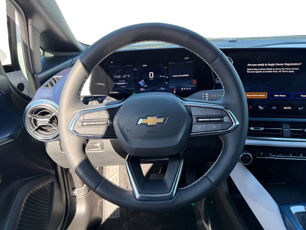 New 2026 Chevrolet Equinox EV LT image 12