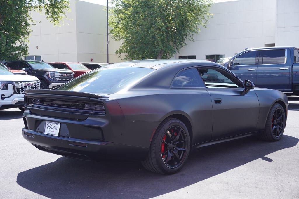 Used 2025 Dodge Charger R/T Scat Pack w/ Track Pack image 4