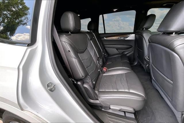 Used 2025 Cadillac XT6 Sport w/ Platinum Package AWD/4WD image 25