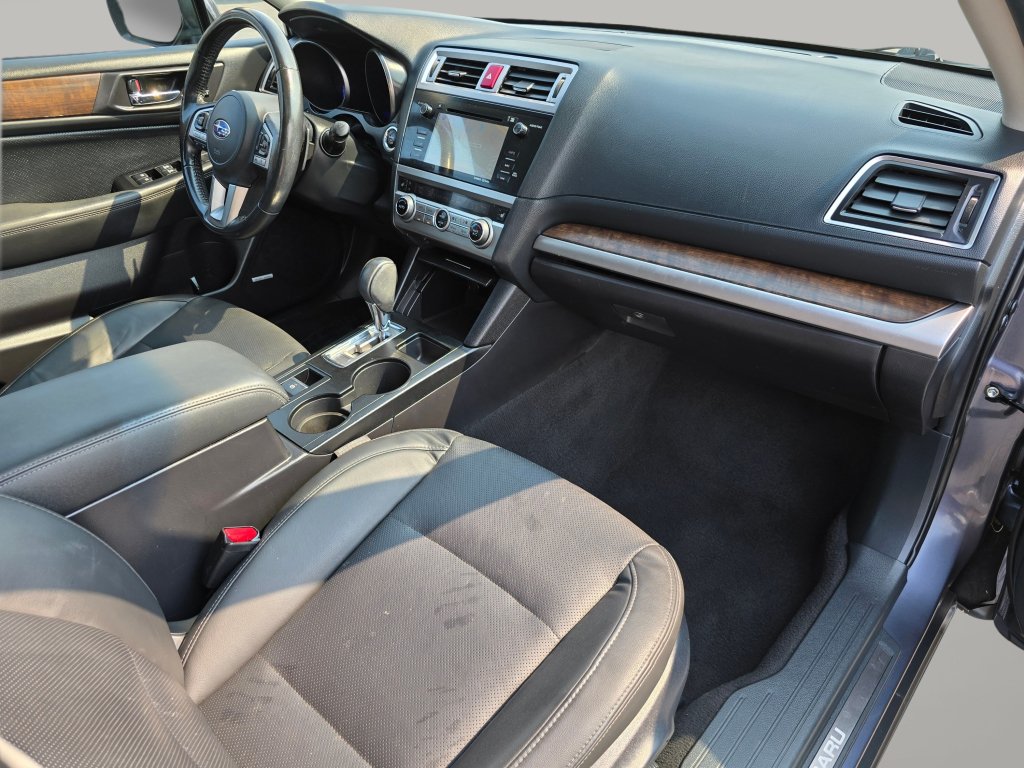 Used 2016 Subaru Outback 3.6R Limited AWD/4WD image 30