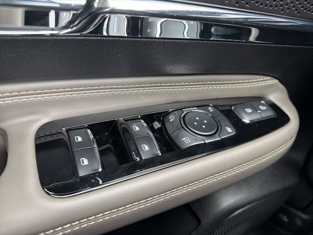 New 2026 Lincoln Corsair Premiere image 17