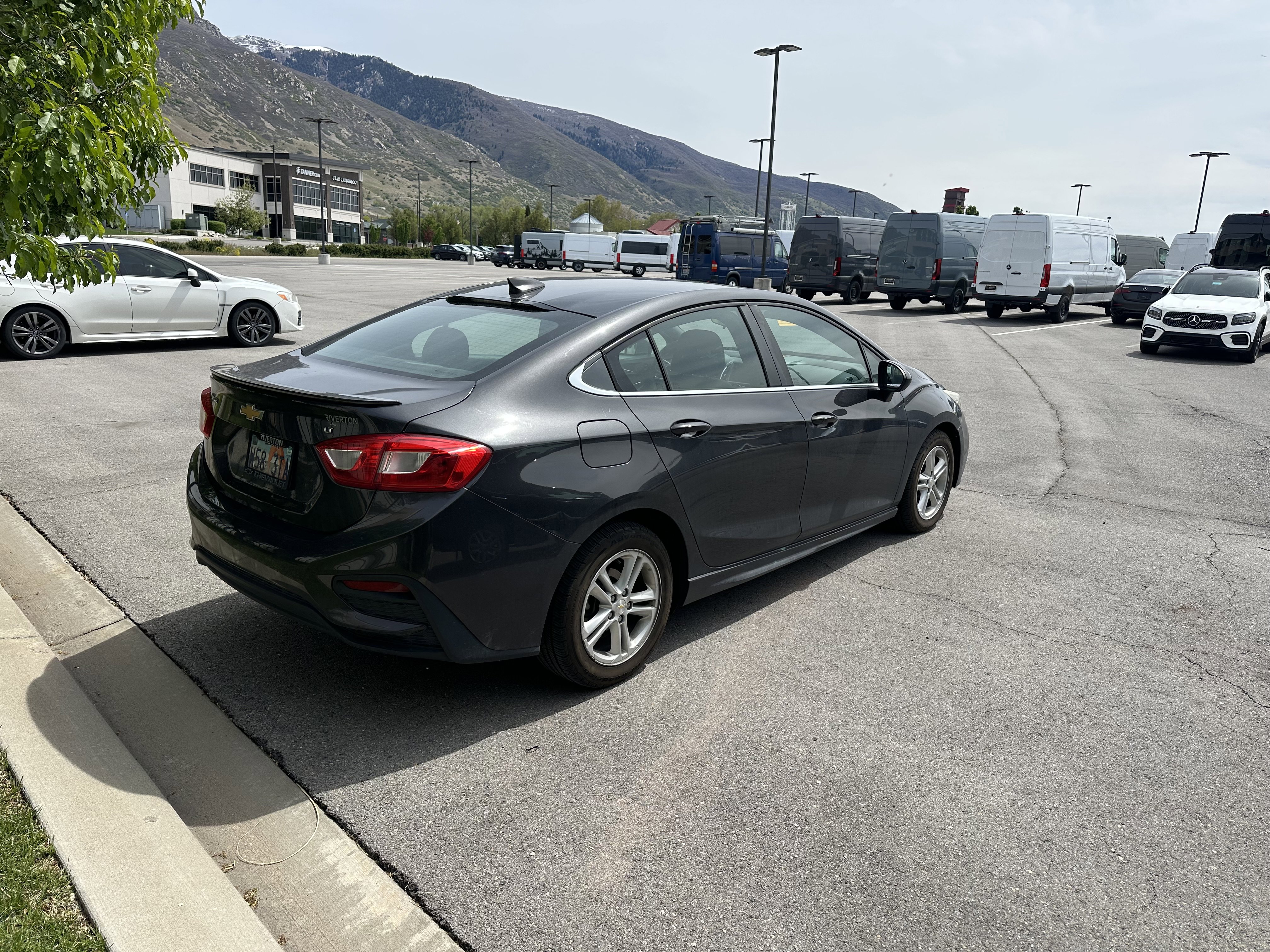 Used 2016 Chevrolet Cruze LT w/ Sun And Sound Package image 4