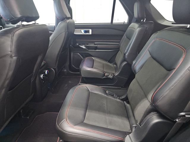 Used 2023 Ford Explorer ST-Line w/ Class IV Trailer Tow Package AWD/4WD image 24