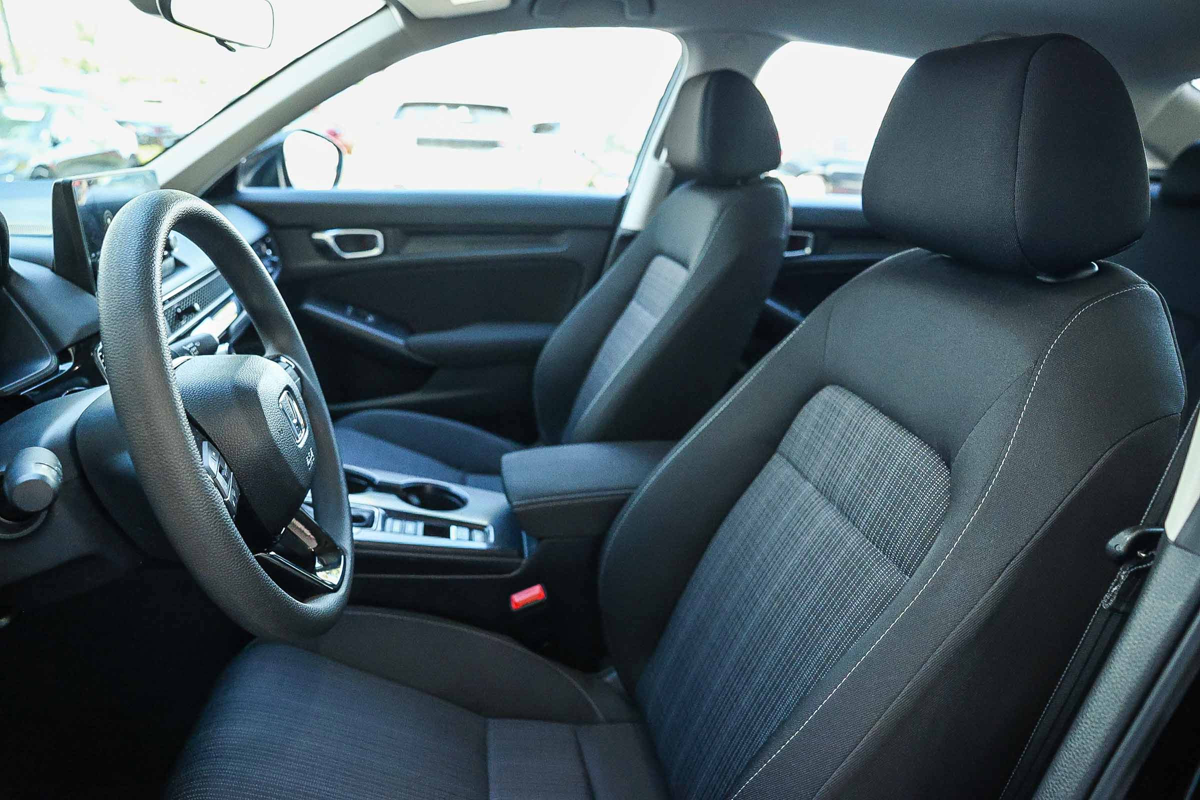 Used 2025 Honda Civic LX image 22