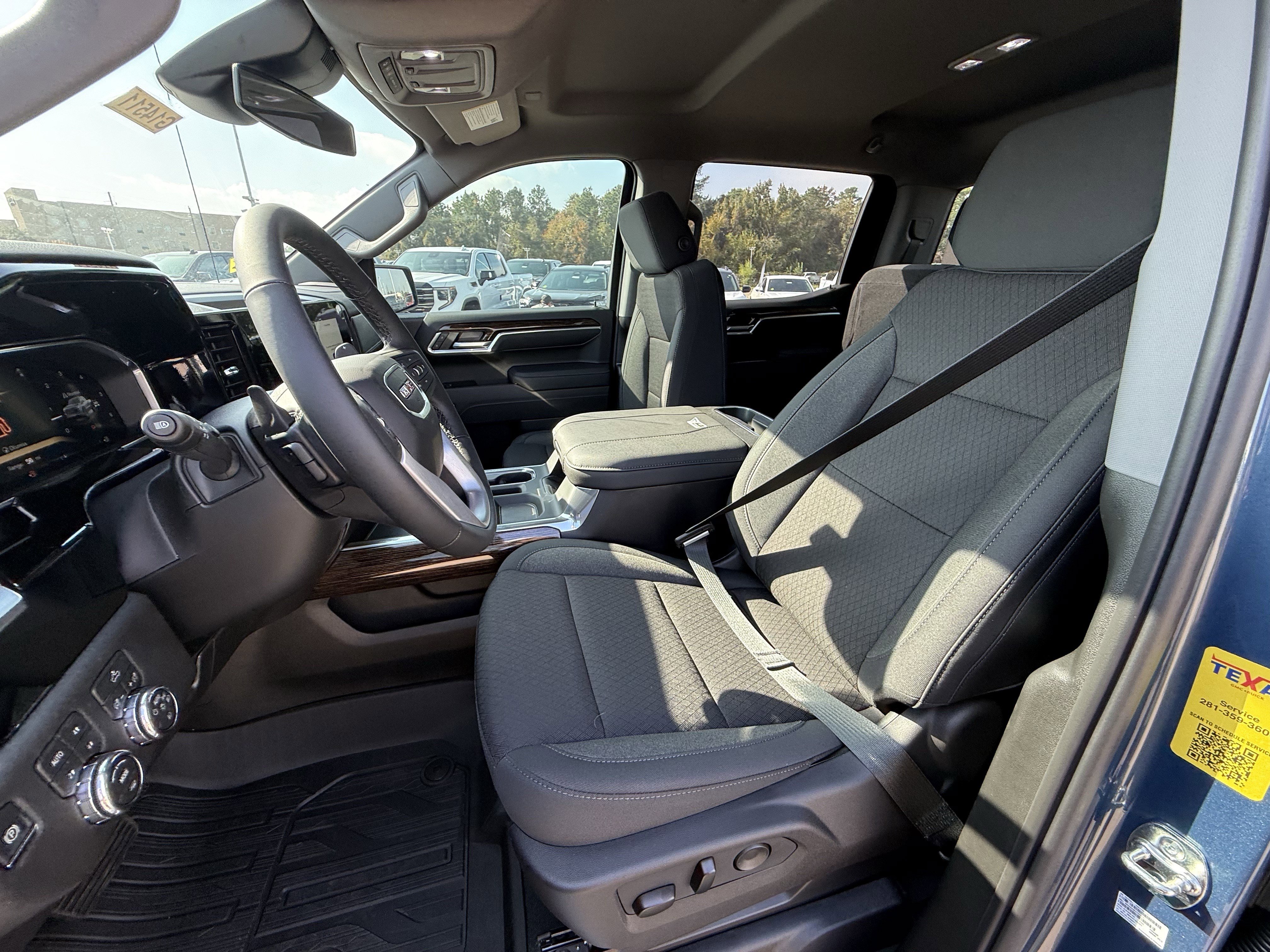 New 2026 GMC Sierra 1500 Elevation image 17