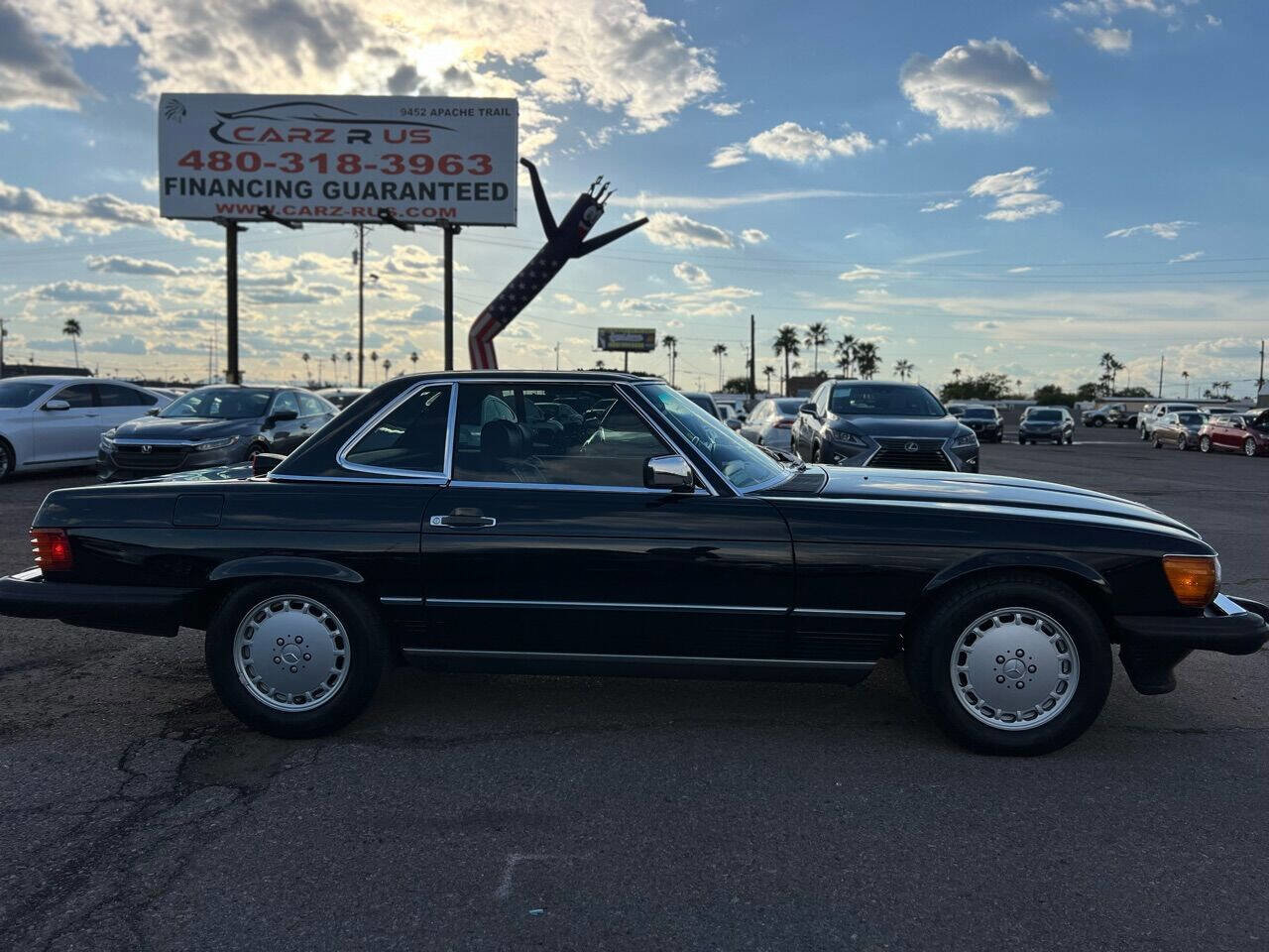 Used 1987 Mercedes-Benz 560 SL image 9