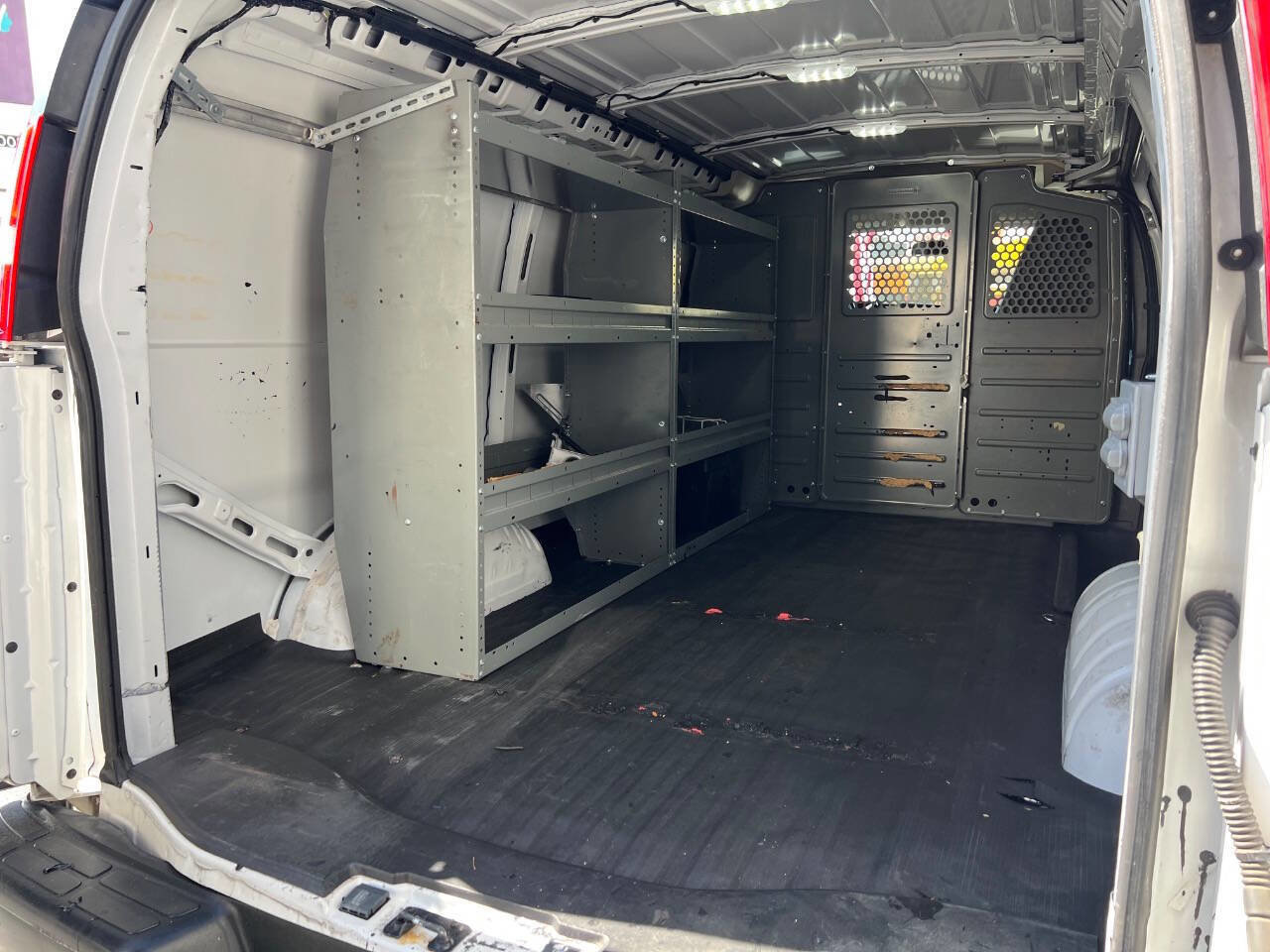 Used 2021 Chevrolet Express 2500 2500 3dr Cargo Van w/ Driver Convenience Package image 16