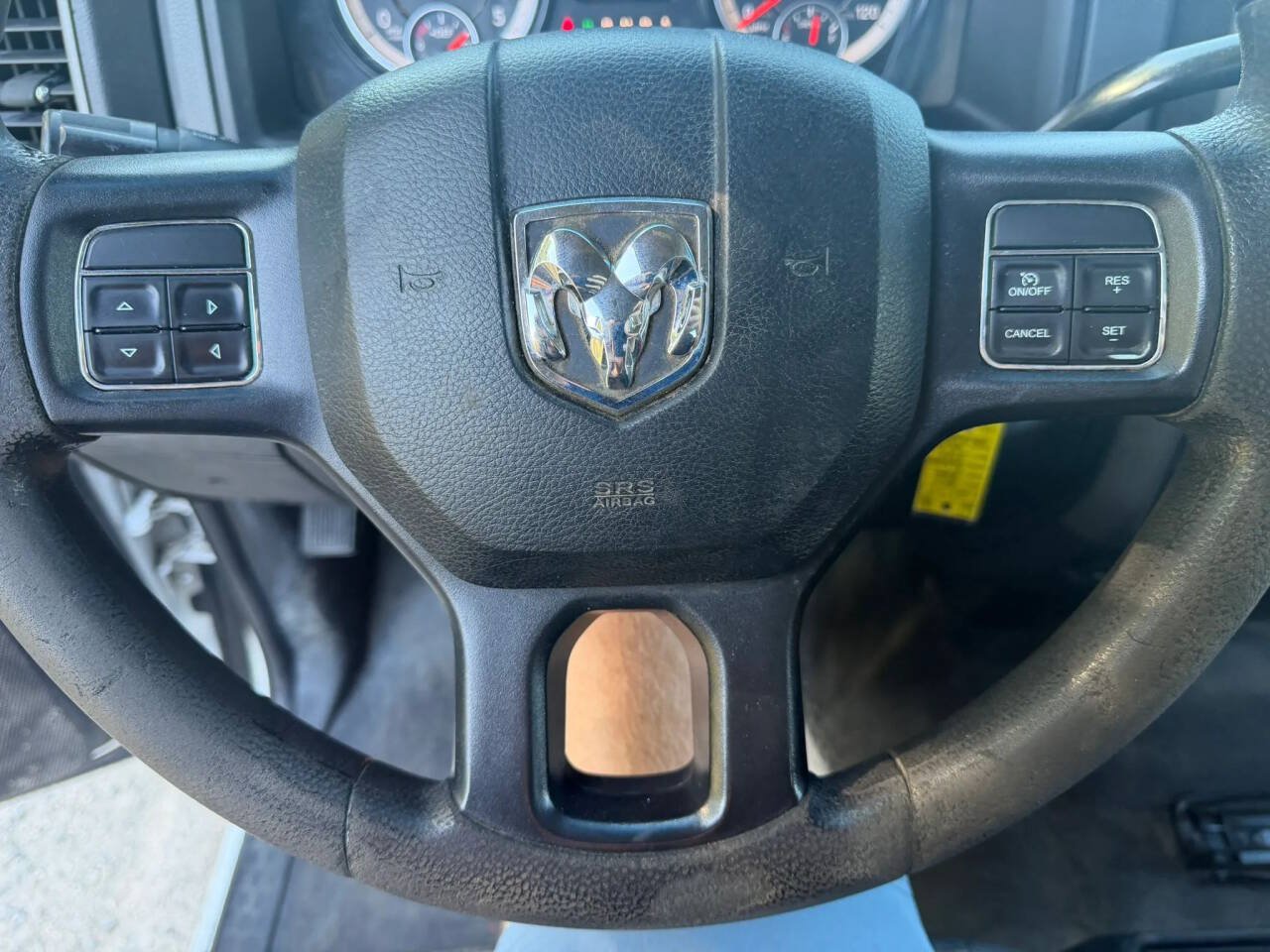 Used 2017 RAM 2500 Tradesman w/ Chrome Appearance Group RWD image 12