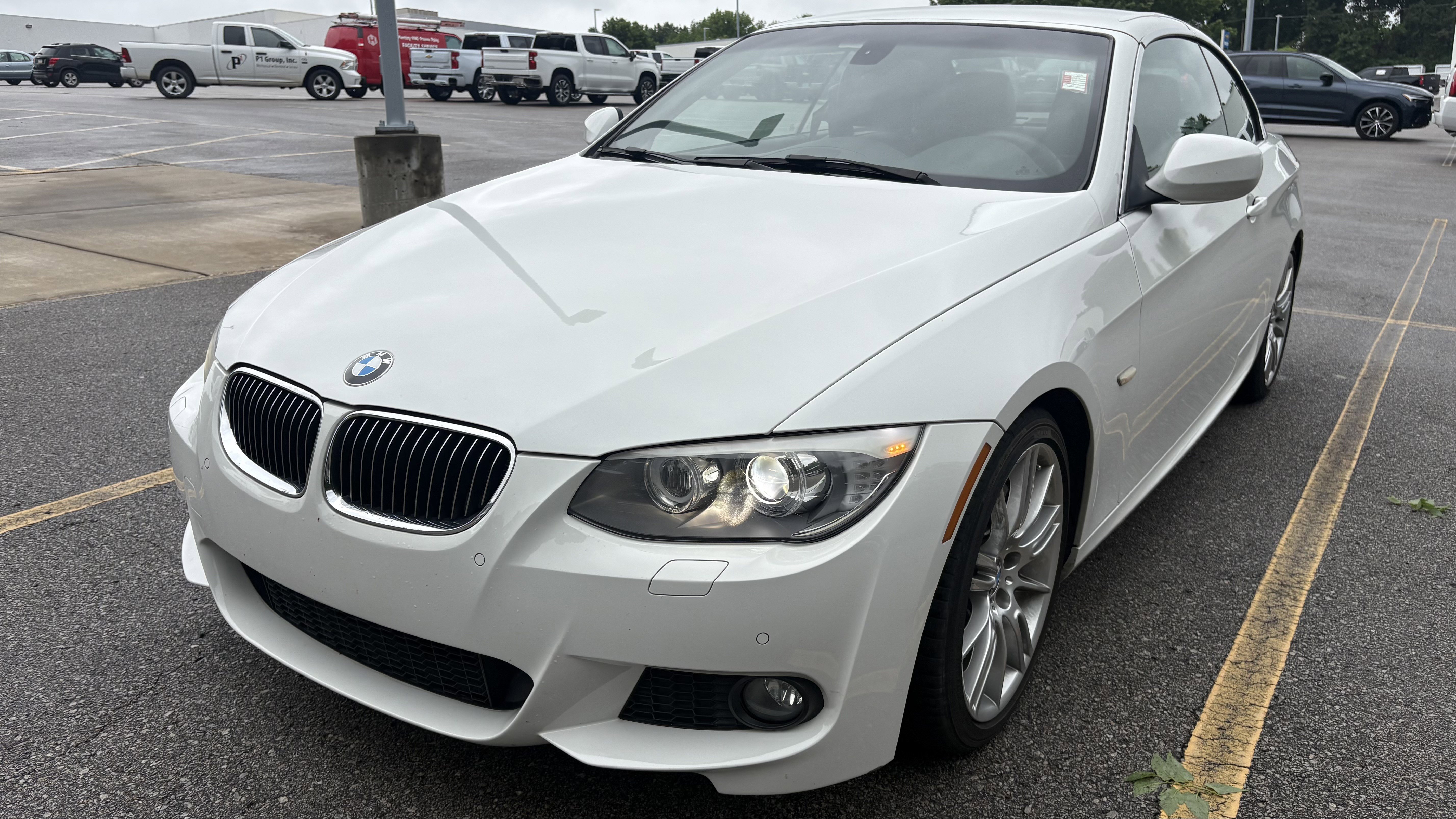 Used 2013 BMW 335i Convertible RWD image 5