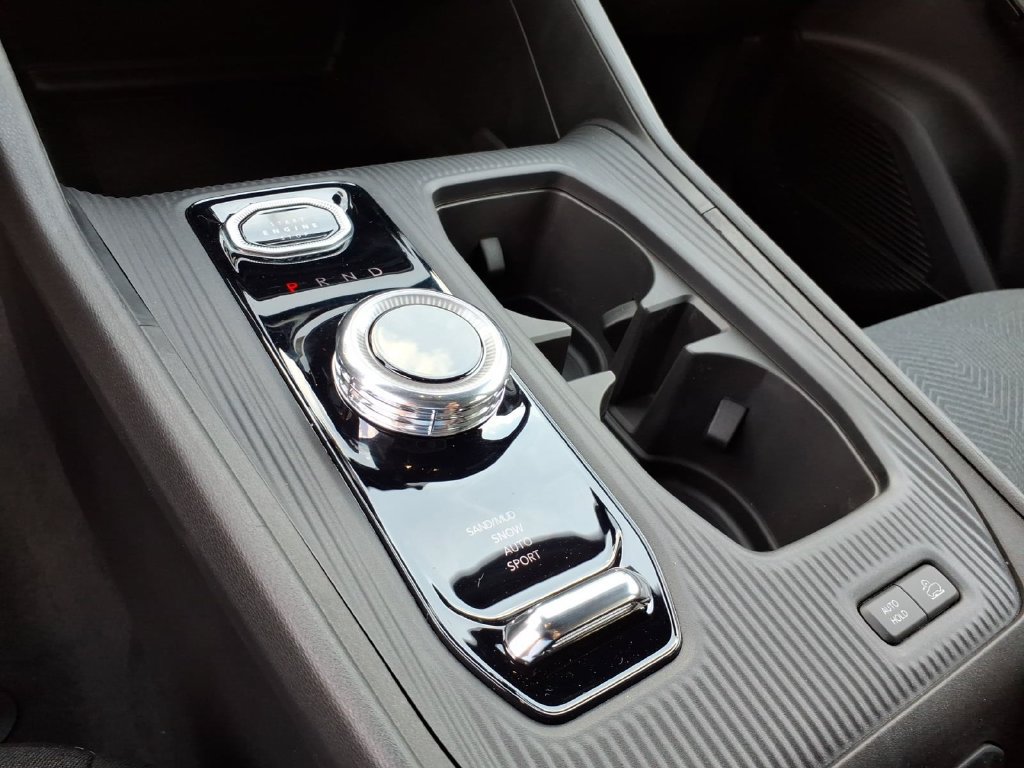 New 2026 Jeep Cherokee Laredo AWD/4WD image 11