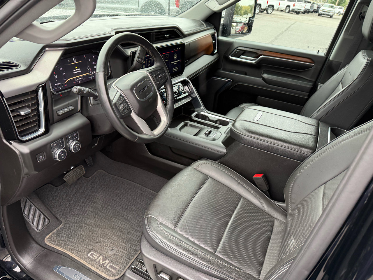 Used 2024 GMC Sierra 2500 Denali w/ Denali Reserve Package image 12