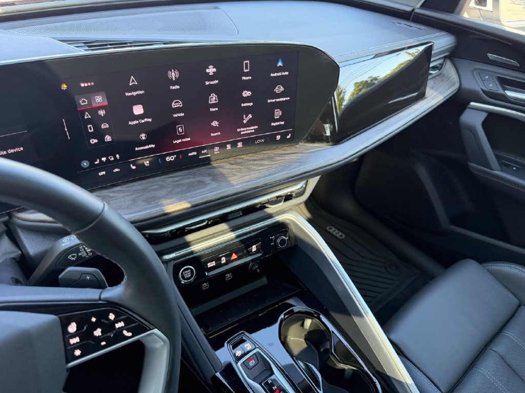 Certified 2025 Audi Q5 Premium Plus w/ Premium Plus AWD/4WD image 20