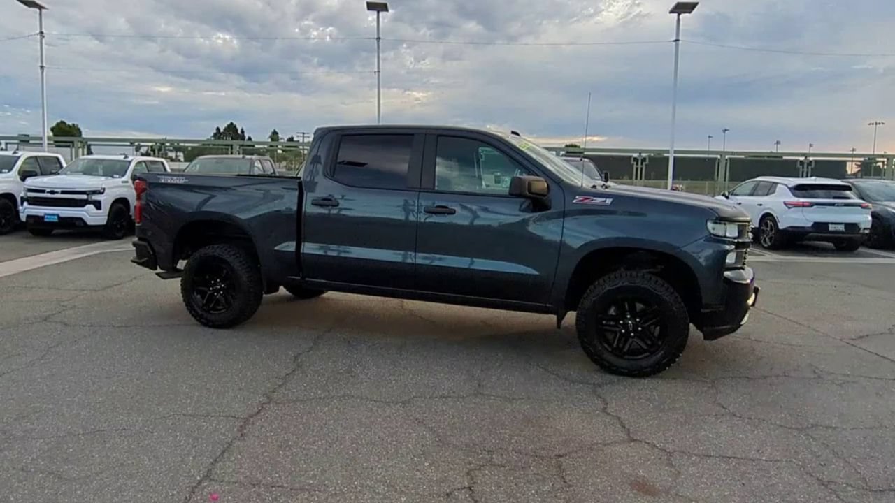 Used 2022 Chevrolet Silverado 1500 Custom Trail Boss AWD/4WD image 9