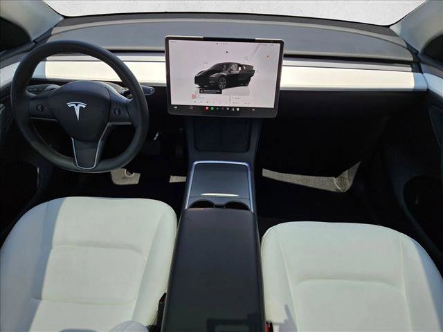 Used 2024 Tesla Model Y Long Range RWD image 19