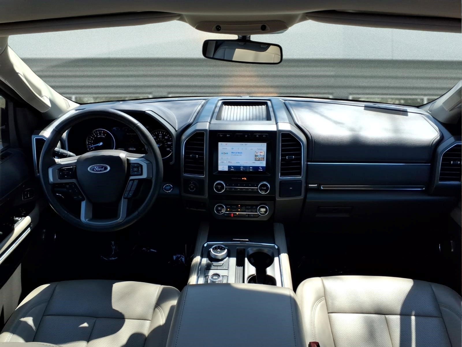 Used 2021 Ford Expedition Max XLT image 14
