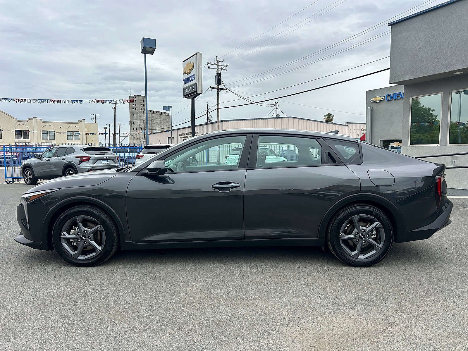 Used 2025 Kia K4 FWD image 6