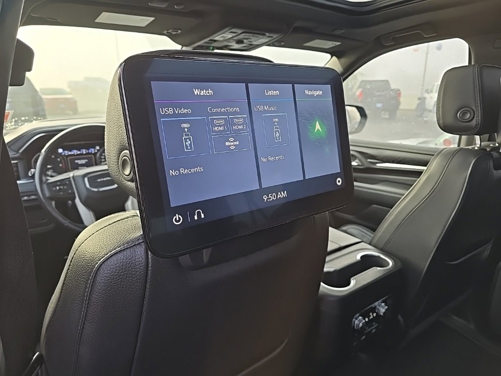 Used 2021 GMC Yukon XL Denali image 29