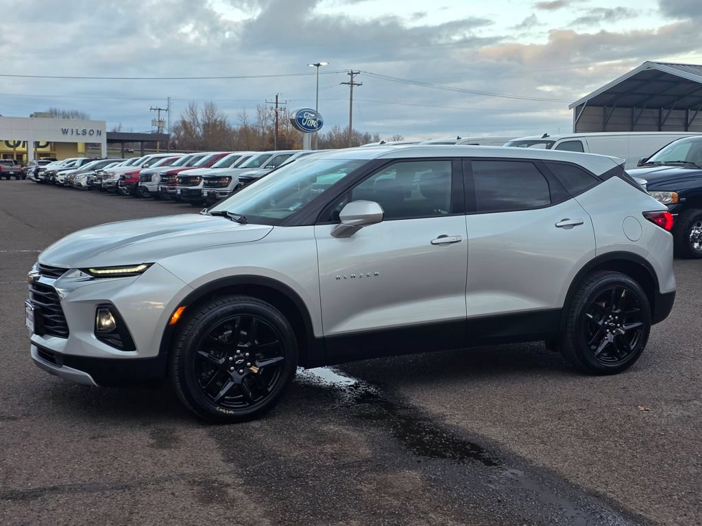 Used 2022 Chevrolet Blazer LT AWD/4WD image 32