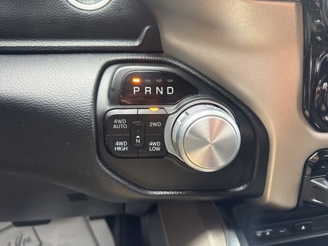 Used 2019 RAM 1500 Laramie image 23