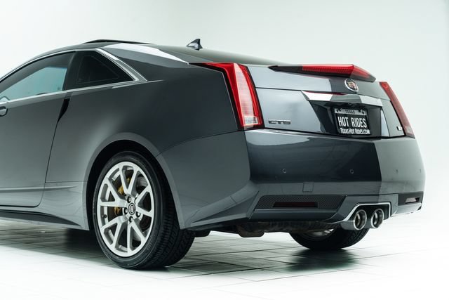 Used 2013 Cadillac CTS V RWD image 20