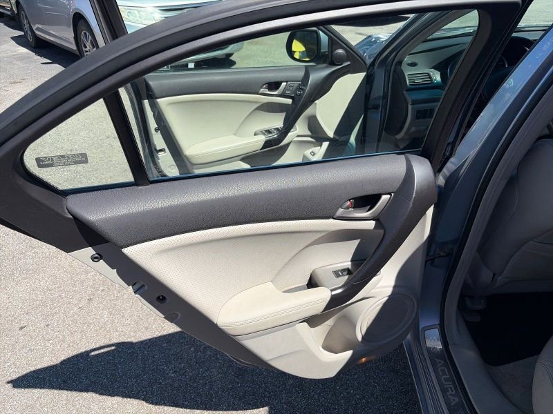 Used 2009 Acura TSX Sedan FWD image 10