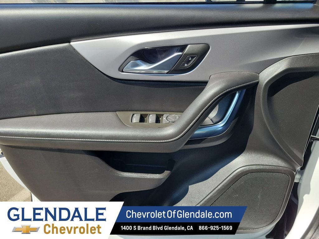 Certified 2025 Chevrolet Blazer LT AWD/4WD image 36